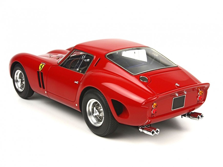 Ferrari 250 GTO 1962 BBR Models 1/18 BBR1807A Red with display case