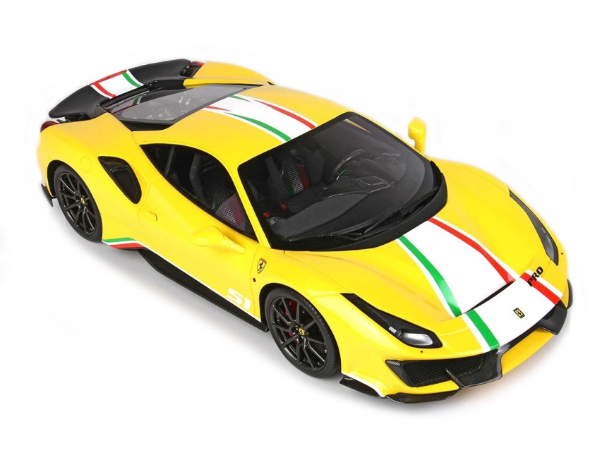 Ferrari 488 Pista Piloti Ferrari BBR Models 1/18 P18160H Modena Yellow with display case