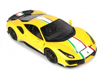 Ferrari 488 Pista Piloti Ferrari BBR Models 1/18 P18160H Giallo Modena con vetrina