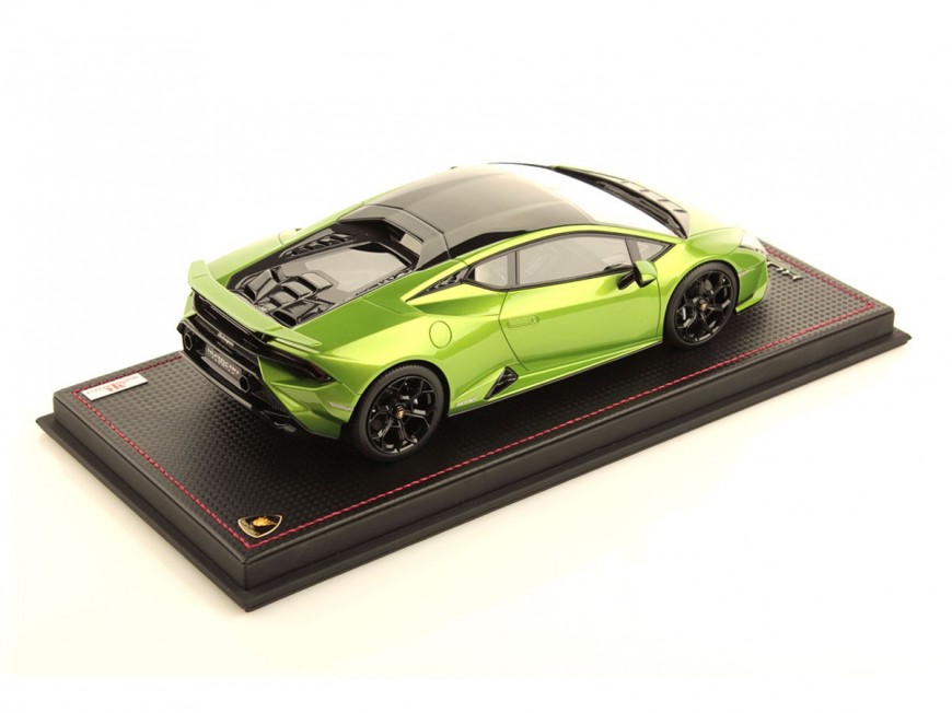 Lamborghini Huràcan Tecnica MR Collection 1/18 LAMBO054A Verde Selvans con vetrina