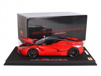 Ferrari LaFerrari BBR Models 1/18 BBR182221-7DIE Rosso Corsa 322 con vetrina