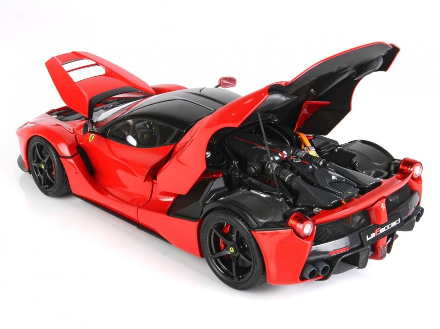 Ferrari LaFerrari BBR Models 1/18 BBR182221-7DIE Rosso Corsa 322 con vetrina