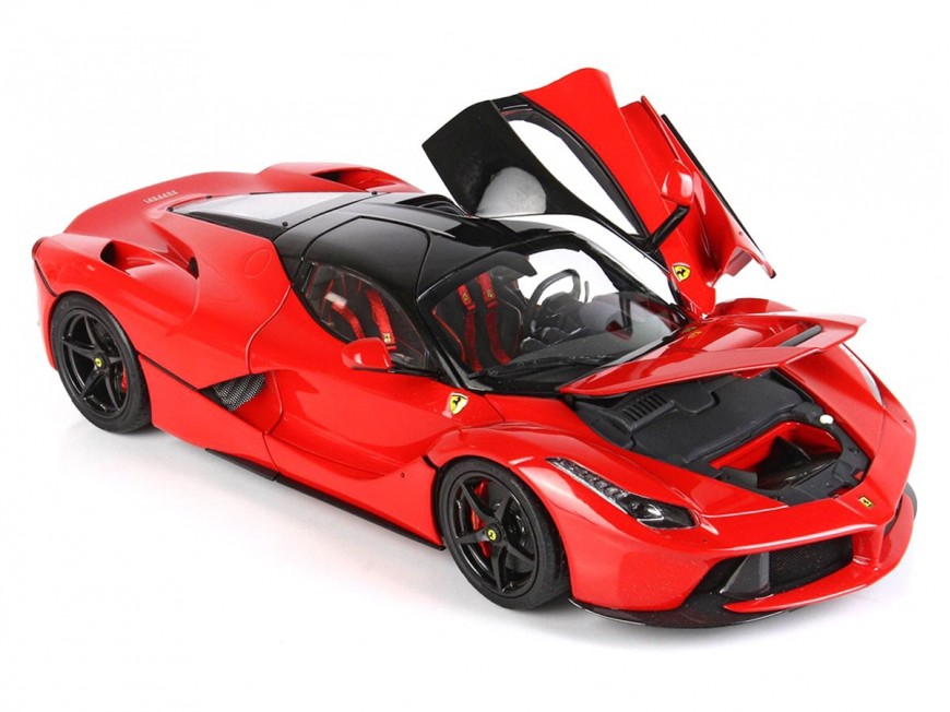 Ferrari LaFerrari BBR Models 1/18 BBR182221-7DIE Rosso Corsa 322 con vetrina