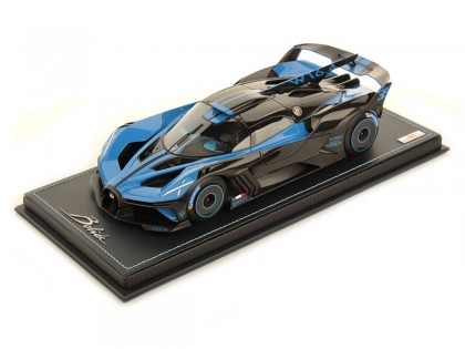 Bugatti Bolide MR Collection 1/18 BUG014 avec vitrine