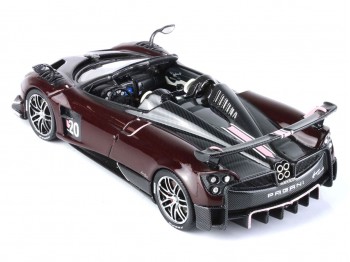 Pagani Huayra Roadster BC BBR Models 1/43 BBRC226C Fibre de Carbone Rouge Foncé et Noire