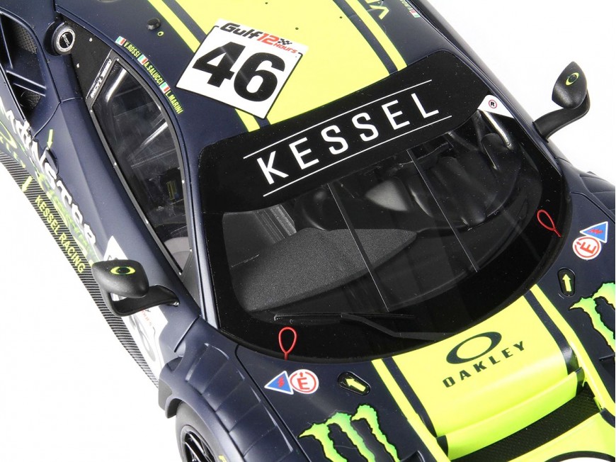 Ferrari 488 GT3 Valentino Rossi Team Kessel BBR Models 1/18 P18208VR Jaune Fluo et Bleu Mat avec vitrine