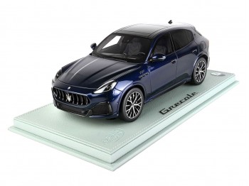 Maserati Grecale Trofeo BBR Models 1/18 P18220D Nobile Blue with display case
