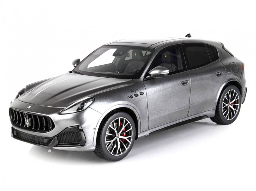 Maserati Grecale Trofeo BBR Models 1/18 P18220C Lava Grey with display case