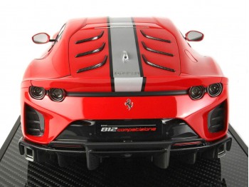 Ferrari 812 Competizione BBR Models 1/12 BBR1215B1 Rosso Corsa 322 con vetrina