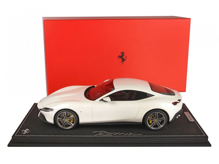 Ferrari Roma BBR Models 1/18 P18185M Bianco Italia Metallizzato con vetrina