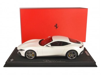 Ferrari Roma BBR Models 1/18 P18185M Bianco Italia Metallizzato con vetrina