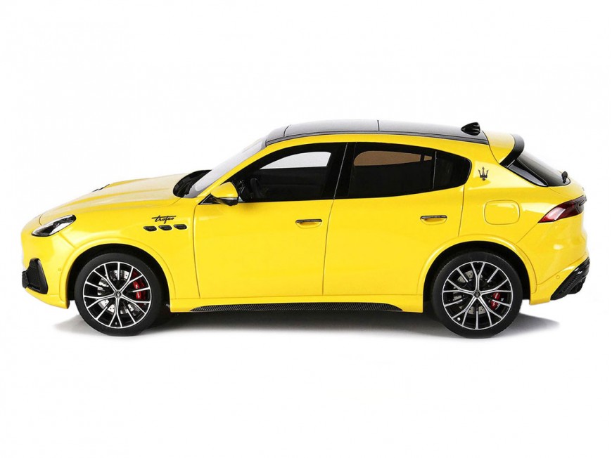 Maserati Grecale Trofeo BBR Models 1/18 P18220A Giallo Modenese Tristrato Metallizzato con vetrina