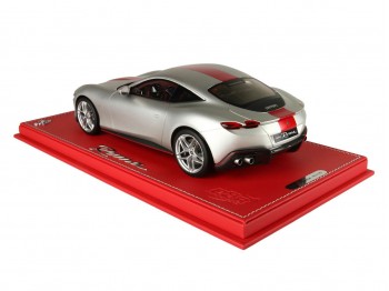 Ferrari Roma BBR Models 1/18 P18185CHI 30° Anniversario Argento Opaco Sanusilver con vetrina
