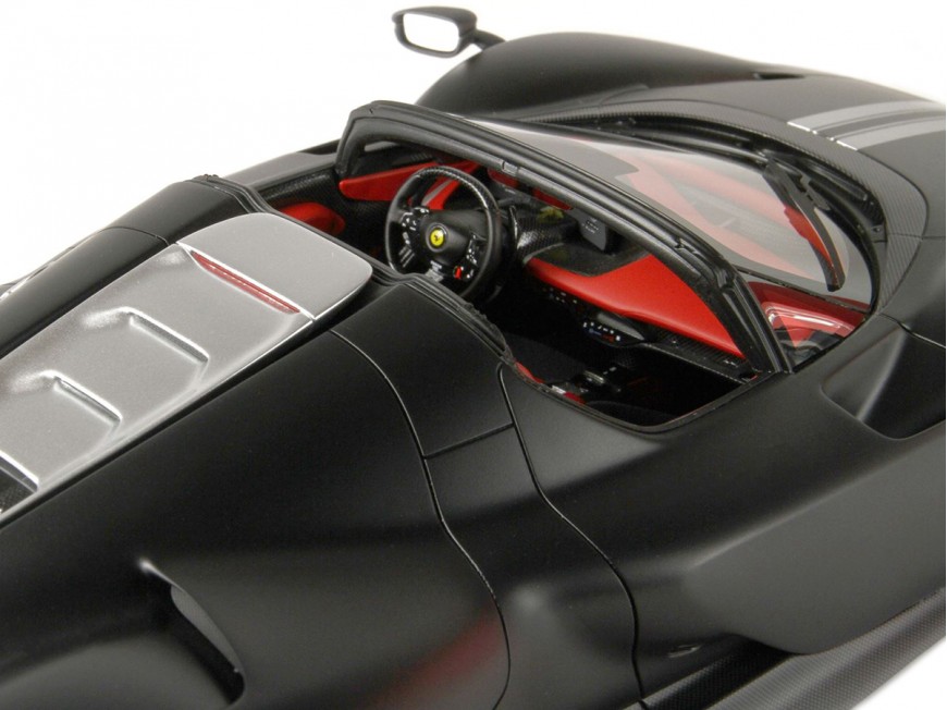 Ferrari Daytona SP3 Icona Spider BBR Models 1/18 P18214MB Nero Opaco con vetrina