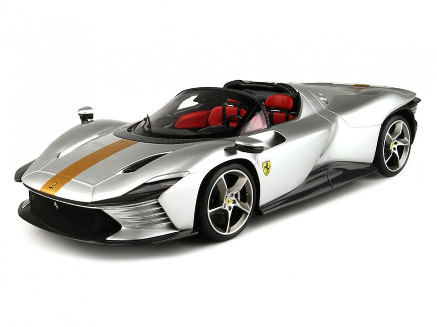Ferrari Daytona SP3 Icona Spider BBR Models 1/18 P18214G Argent Nurburgring Métallisé avec vitrine