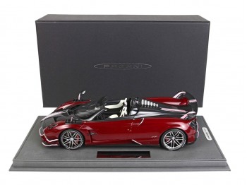 Pagani Huayra Roadster BC BBR Models 1/18 P18159C1 Rouge Métallisé Spécial avec vitrine