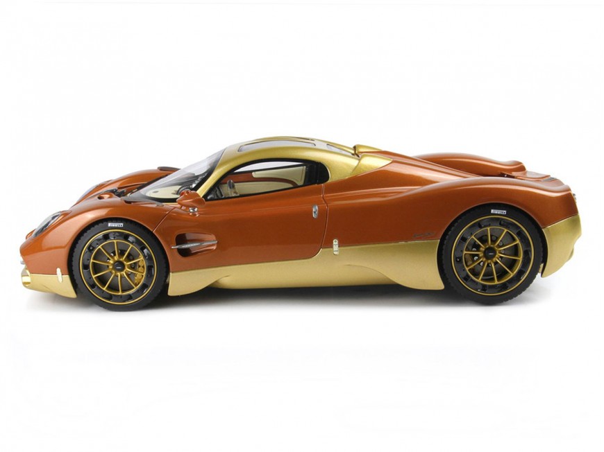 Pagani Utopia BBR Models 1/18 P18223D Bronzo Metallizzato con vetrina