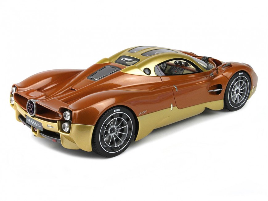 Pagani Utopia BBR Models 1/18 P18223D Metallic Bronze with display case