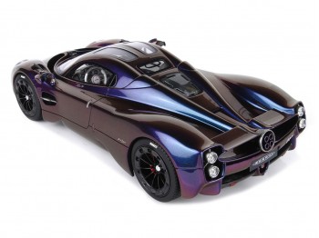 Pagani Utopia BBR Models 1/18 P18223CHA Metallic Chameleon with display case