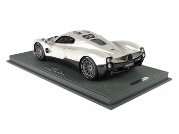 Pagani Utopia BBR Models 1/18 P18223B Grigio Rinascimento Metallizzato con vetrina