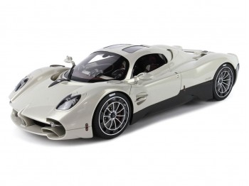 Pagani Utopia BBR Models 1/18 P18223B Grigio Rinascimento Metallizzato con vetrina