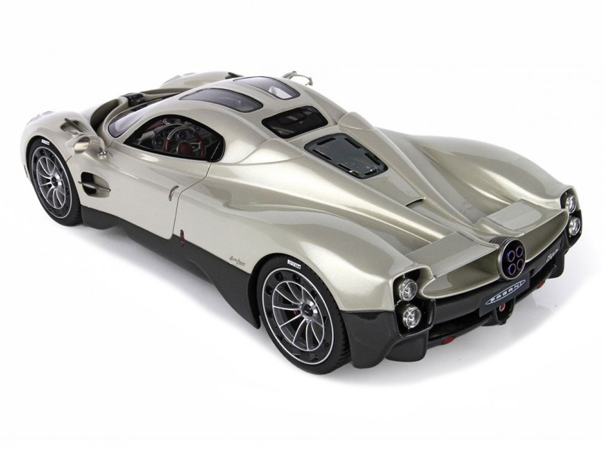 Pagani Utopia BBR Models 1/18 P18223B Grigio Rinascimento Metallizzato con vetrina