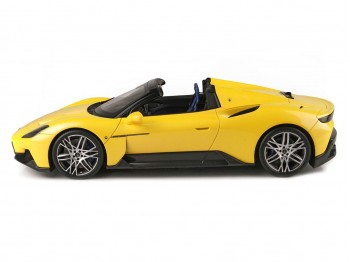 Maserati MC20 Cielo BBR Models 1/18 P18222C Giallo Genio Metallizzato con vetrina