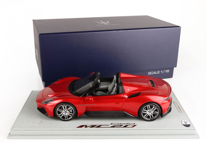 Maserati MC20 Cielo BBR Models 1/18 P18222B Rosso Vincente Metallizzato con vetrina