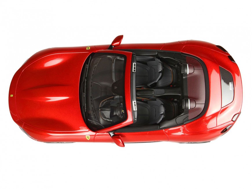 Ferrari Roma Spider BBR Models 1/18 P18230H Rosso Magma Metallizzato con vetrina