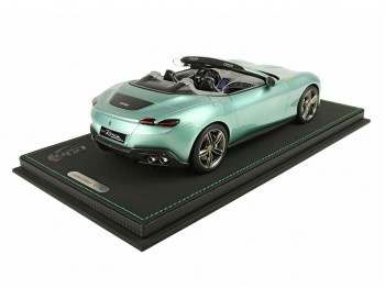 Ferrari Roma Spider BBR Models 1/18 P18230F Metallic Tevere Green with display case