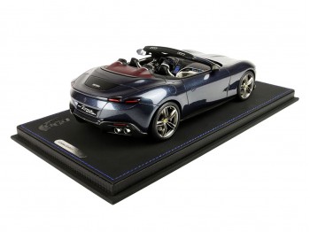 Ferrari Roma Spider BBR Models 1/18 P18230D Blu Roma Metallizzato con vetrina