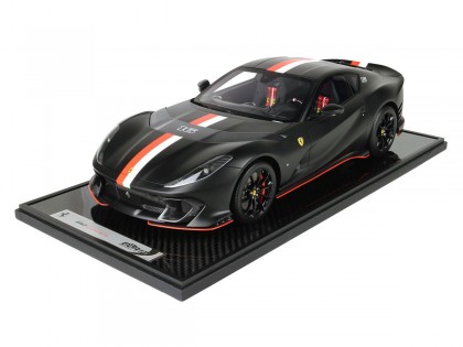 Ferrari 812 Competizione...