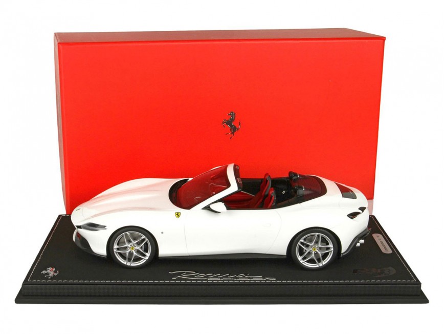 Ferrari Roma Spider BBR Models 1/18 P18230C Bianco Cervino Metallizzato con vetrina