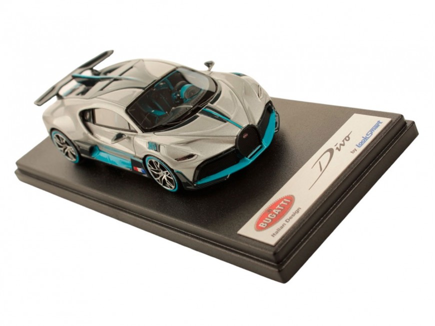 Bugatti Divo Looksmart 1/43 LS497F Argento