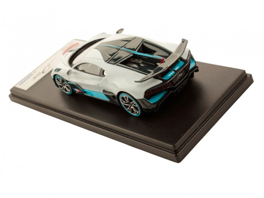 Bugatti Divo Looksmart 1/43 LS497B Bianco Quarzo Lucido