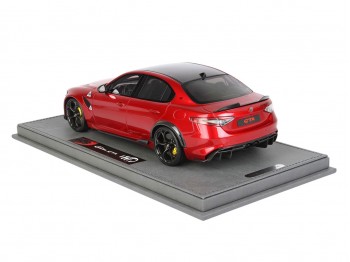 Alfa Romeo Giulia GTA BBR Models 1/18 BBRC1851A1-21 Rosso GTA con vetrina