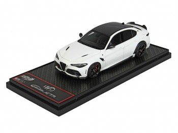 Alfa Romeo Giulia GTA BBR Models 1/43 BBRC246B-1 Bianco Trofeo