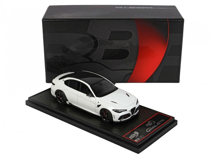 Alfa Romeo Giulia GTA BBR Models 1/43 BBRC246B-1 Bianco Trofeo