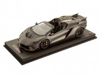 Lamborghini Auténtica MR Collection 1/18 LAMBO060A Titans Grey with display case
