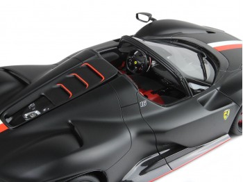 Ferrari Daytona SP3 Icona Spider Charles Leclerc BBR Models 1/18 P18214CL Nero Opaco con vetrina