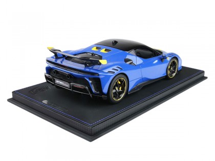 Ferrari SF90 XX Stradale BBR Models 1/18 P18237G Azzurro Dino Metallizzato con vetrina 2