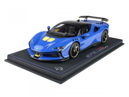 Ferrari SF90 XX Stradale BBR Models 1/18 P18237G Azzurro Dino Metallizzato con vetrina