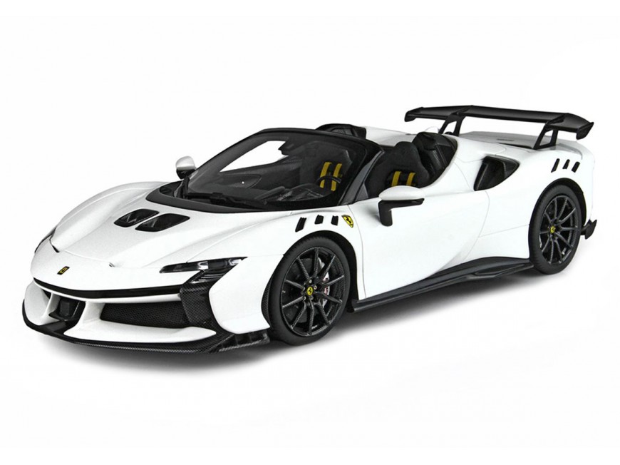 Ferrari SF90 XX Spider BBR Models 1/18 P18238L1 Cervin Blanc avec vitrine
