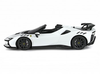 Ferrari SF90 XX Spider BBR Models 1/18 P18238L1 Cervin Blanc avec vitrine