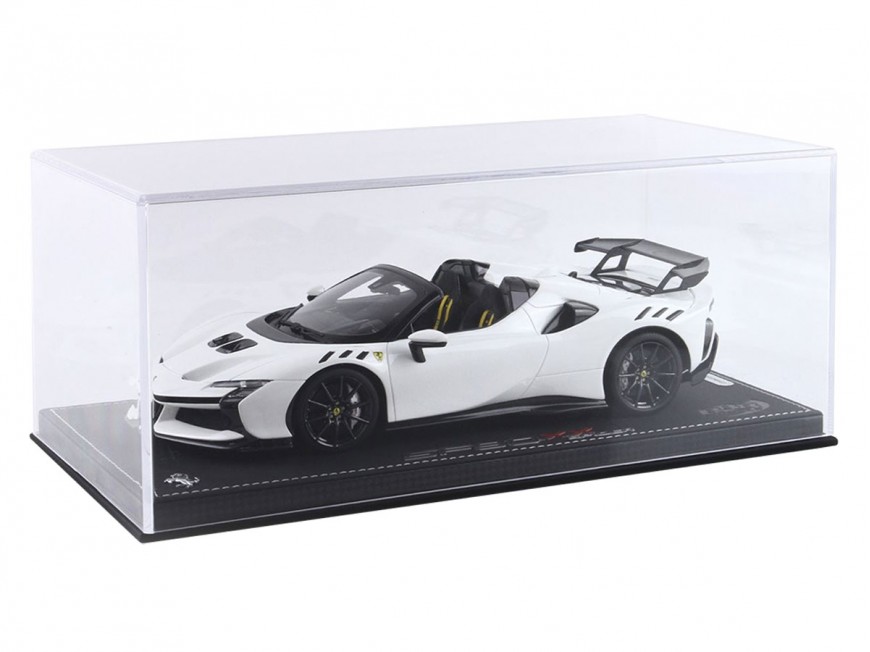 Ferrari SF90 XX Spider BBR Models 1/18 P18238L1 Cervin Blanc avec vitrine