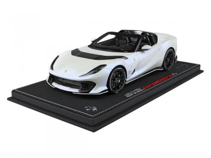 Ferrari 812 Competizione A Charles Leclerc BBR Models 1/18 P18209CL Bianco Onda Marina Opaco con vetrina