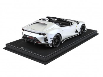 Ferrari 812 Competizione A Charles Leclerc BBR Models 1/18 P18209CL Bianco Onda Marina Opaco con vetrina