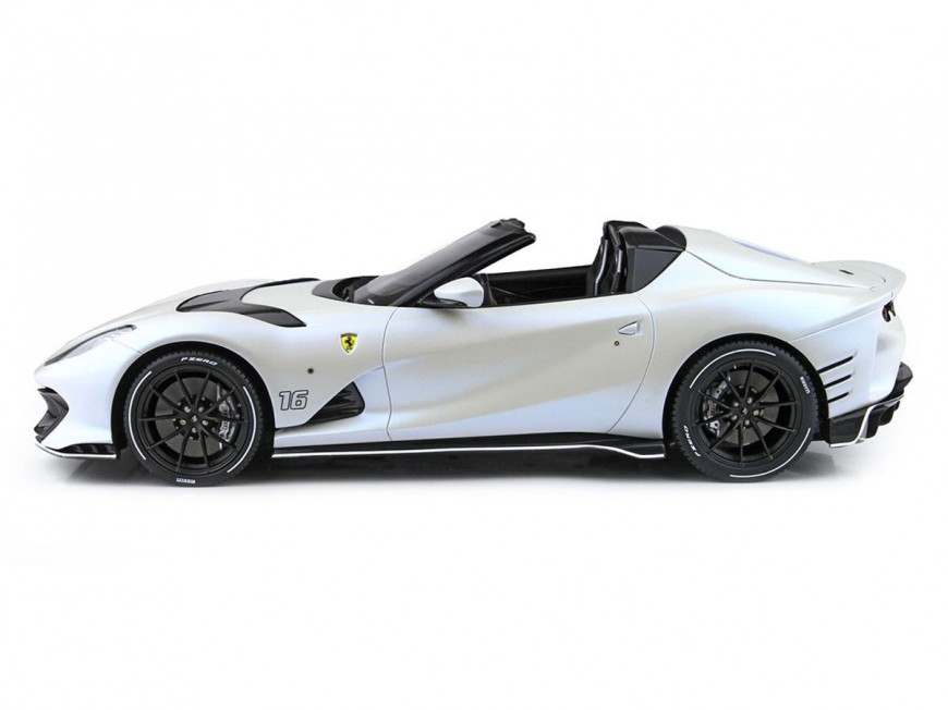 Ferrari 812 Competizione A Charles Leclerc BBR Models 1/18 P18209CL Bianco Onda Marina Opaco con vetrina