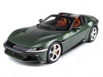 Ferrari 12Cilindri Spider BBR Models 1/18 P18251E Vert Toscan Métallisé avec vitrine