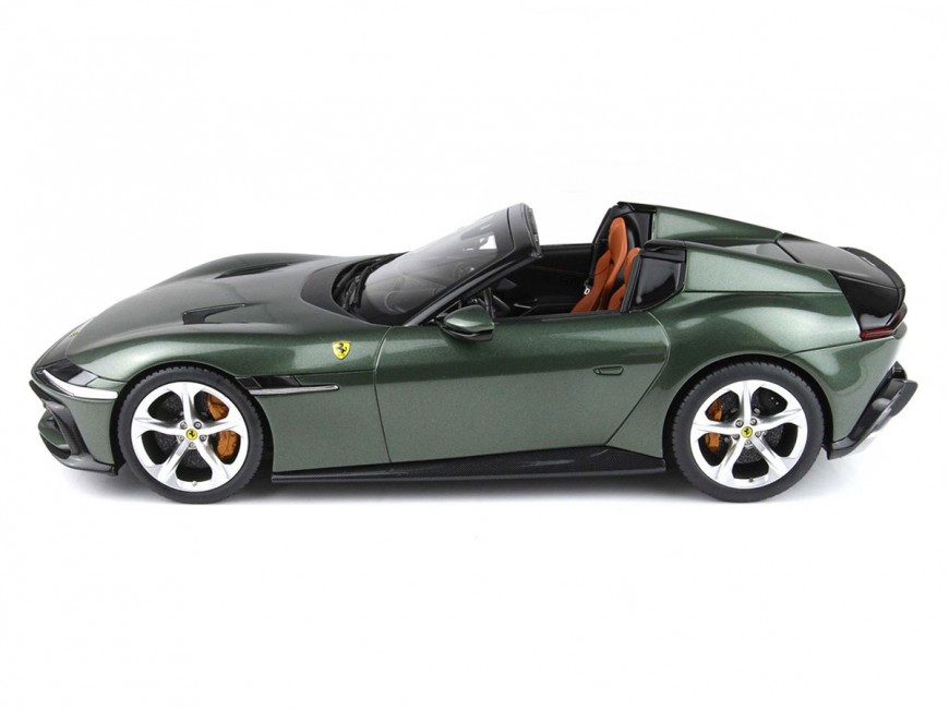 Ferrari 12Cilindri Spider BBR Models 1/18 P18251E Vert Toscan Métallisé avec vitrine